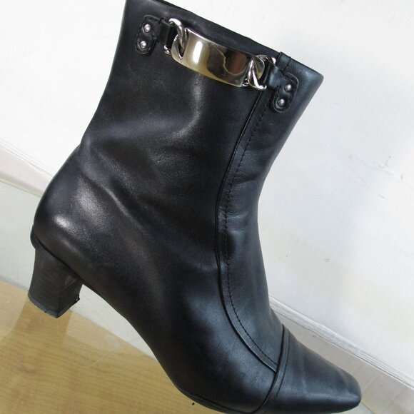 Apostrophe Women's Y2K Ankle Boots Genuine Black Leather Size 7.5 M - Picture 1 of 9
